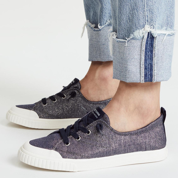 tretorn slip on shoes